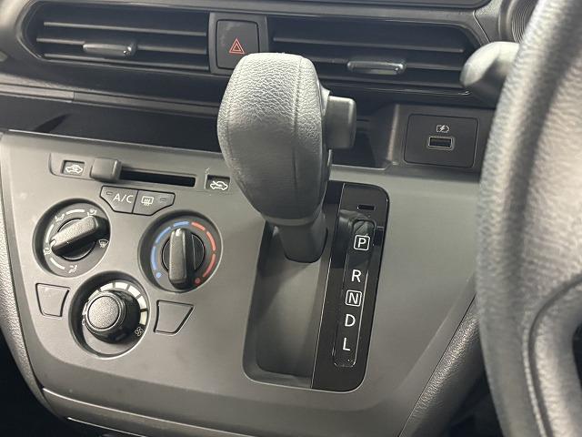 デイズ S メモリナビ/地デジ/Bluetooth/CD・DVD/ETC/オートライト/アイドリングストップ/キーレスキー/パワーウィンドウ/レベライザー(53枚目)