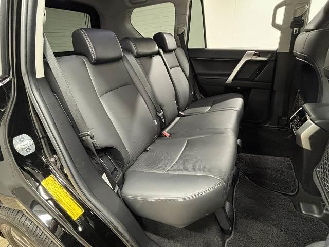 ランドクルーザープラド ＴＸ　Ｌパッケージ　モデリスタエアロ／ＯＰ１９インチＡＷ／ルーフレール／純正９インチナビ／バックカメラ／黒革／シートベンチレーション／パワーシート／追従クルコン／レーンキープアシスト／地デジ／ＬＥＤヘッドライト（6枚目）