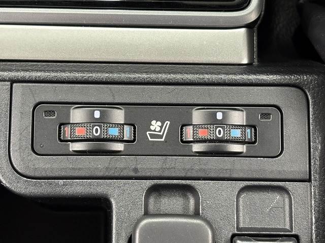 ランドクルーザープラド ＴＸ　Ｌパッケージ　モデリスタエアロ／ＯＰ１９インチＡＷ／ルーフレール／純正９インチナビ／バックカメラ／黒革／シートベンチレーション／パワーシート／追従クルコン／レーンキープアシスト／地デジ／ＬＥＤヘッドライト（7枚目）