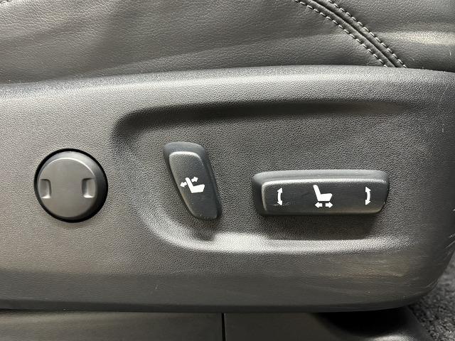 ランドクルーザープラド ＴＸ　Ｌパッケージ　モデリスタエアロ／ＯＰ１９インチＡＷ／ルーフレール／純正９インチナビ／バックカメラ／黒革／シートベンチレーション／パワーシート／追従クルコン／レーンキープアシスト／地デジ／ＬＥＤヘッドライト（34枚目）