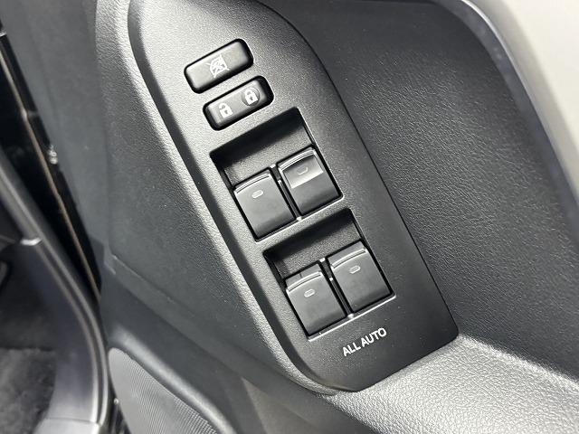 ランドクルーザープラド ＴＸ　Ｌパッケージ　モデリスタエアロ／ＯＰ１９インチＡＷ／ルーフレール／純正９インチナビ／バックカメラ／黒革／シートベンチレーション／パワーシート／追従クルコン／レーンキープアシスト／地デジ／ＬＥＤヘッドライト（39枚目）