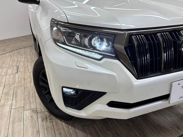 ランドクルーザープラド ＴＸ　Ｌパッケージ　７０ｔｈアニバーサリーリミテッド　サンルーフ／黒ルーフレール／茶革／純正９インチナビ／全周囲／ベンチレーション／追従クルコン／レーンキープアシスト／パワーシート／ＬＥＤヘッドライト／オートハイビーム／ＢＳＭ／ＥＴＣ（20枚目）