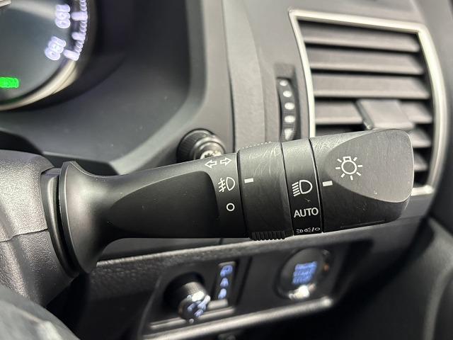 ランドクルーザープラド ＴＸ　Ｌパッケージ　７０ｔｈアニバーサリーリミテッド　サンルーフ／黒ルーフレール／茶革／純正９インチナビ／全周囲／ベンチレーション／追従クルコン／レーンキープアシスト／パワーシート／ＬＥＤヘッドライト／オートハイビーム／ＢＳＭ／ＥＴＣ（53枚目）