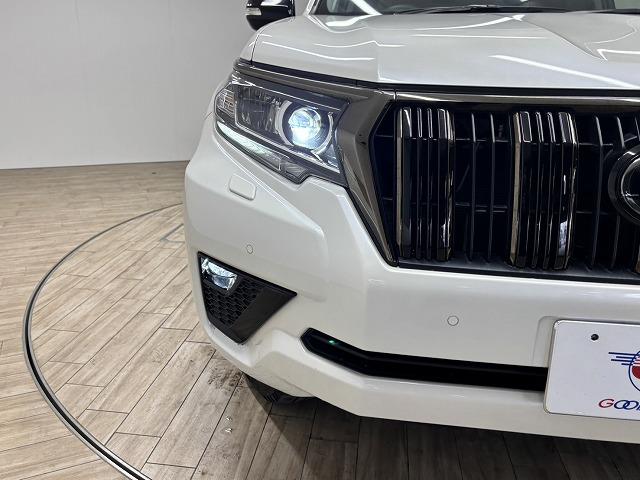 ランドクルーザープラド ＴＸ　Ｌパッケージ　７０ｔｈアニバーサリーリミテッド　サンルーフ／黒ルーフレール／茶革／純正９インチナビ／全周囲／ベンチレーション／追従クルコン／レーンキープアシスト／パワーシート／ＬＥＤヘッドライト／オートハイビーム／ＢＳＭ／ＥＴＣ（74枚目）