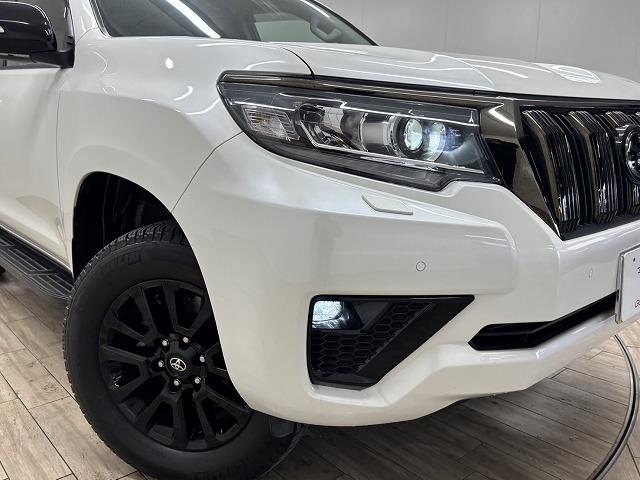 ランドクルーザープラド ＴＸ　Ｌパッケージ　７０ｔｈアニバーサリーリミテッド　サンルーフ／黒ルーフレール／茶革／純正９インチナビ／全周囲／ベンチレーション／追従クルコン／レーンキープアシスト／パワーシート／ＬＥＤヘッドライト／オートハイビーム／ＢＳＭ／ＥＴＣ（75枚目）