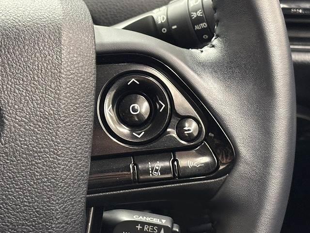 ���[���L�[�v�A�V�X�g�@�\�𑕔��B�Ԑ����͂ݏo���ƌx������Ă����V�X�e���B�܂��Փˌy���u���[�L�������B