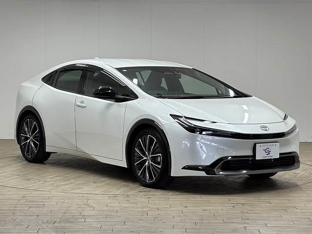 プリウス Ｚ　純正１２．３インチナビ／全周囲／ベンチレーション／パワーバックドア／パワーシート／シートメモリー／ステアリングヒーター／パーキングアシスト／ＢＳＭ／ＥＴＣ／ＬＥＤヘッドライト／オートハイビーム（14枚目）