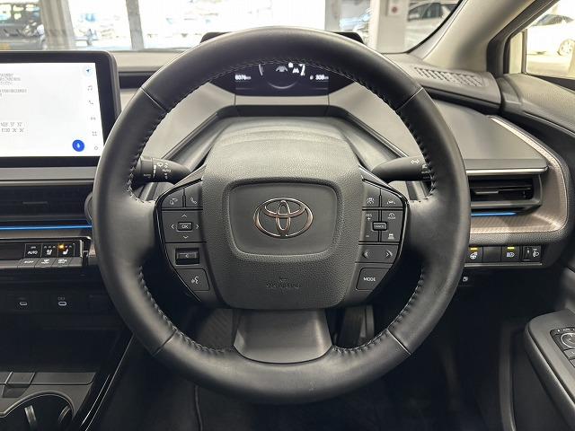 プリウス Ｚ　純正１２．３インチナビ／全周囲／ベンチレーション／パワーバックドア／パワーシート／シートメモリー／ステアリングヒーター／パーキングアシスト／ＢＳＭ／ＥＴＣ／ＬＥＤヘッドライト／オートハイビーム（32枚目）