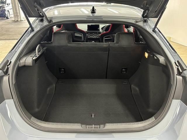 シビック タイプR ワンオーナー/純正9型ナビ地デジ/Bluetooth搭載/バックカメラ/6速MT/追従クルコン/クリアランスソナー/ETC/LEDヘッドライト/スマートキー/オートエアコン/純正19インチAW(13枚目)