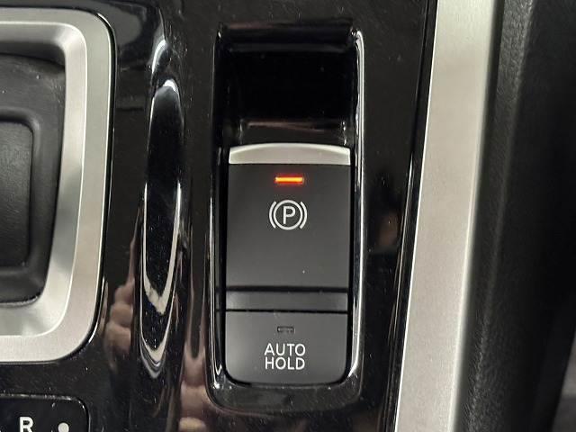 �N�ł��ȒP�ɑ���ł���y�d���p�[�L���O�u���[�L�z�𑕔����Ă���܂��B