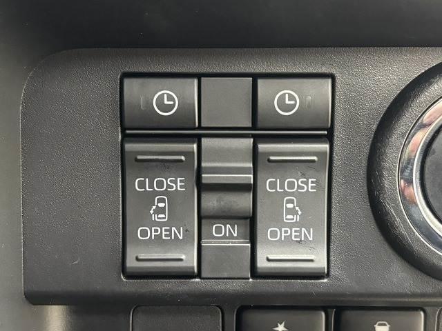 ルーミー カスタムＧ－Ｔ　純正９型Ｄオーディオ／全周囲／両側電動スライド／地デジ／衝突軽減／クリアランスソナー／シートヒーター／ＥＴＣ／ＬＥＤヘッドライト／スマートキー／プッシュスタート／電動パーキングブレーキ（8枚目）