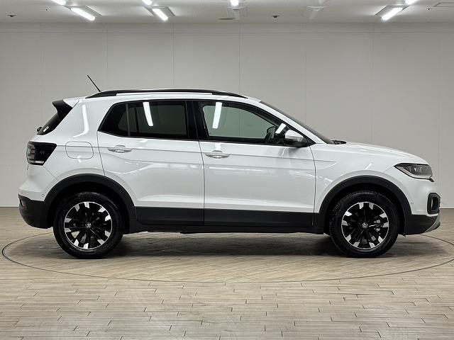 T-クロス TSI アクティブ 純正ナビ/バックカメラ/追従クルコン/クリアランスソナー/パーキングアシスト/アイドリングストップ/BSM/ETC/LEDヘッドライト/オートライト/スマートキー/プッシュスタート(23枚目)