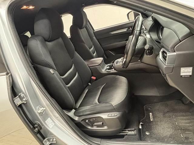 �e��u�����h�̃V�[�g�J�o�[�̎�舵�����������܂��B�܂��A���ЃI���W�i���t���A�}�b�g�����p�ӂ��Ă���܂��B�����̈��Ԃ��A�����W���Ă݂Ă͂������ł��傤���B