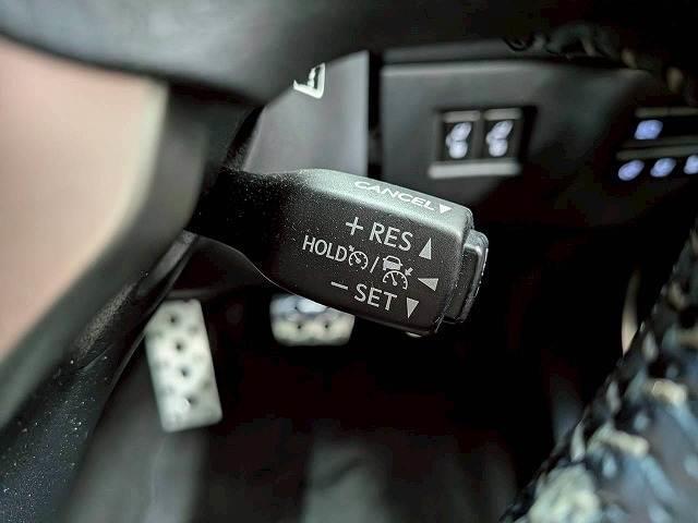 �y���[�_�[�N���[�Y�R���g���[���V�X�e���z�������s��A�a�؂ł̑��s���ł��A��s�ԂƂ̎ԊԂ��ێ����Ȃ���̑��s���\��