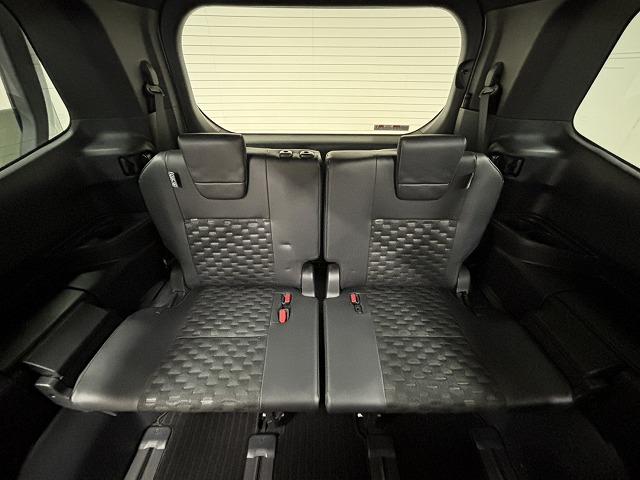 ヴォクシー S-Z 純正10インチナビ/CD・DVD/地デジ/バックカメラ/ETC2.0/追従クルコン/レーンキープアシスト/シートヒーター/LEDヘッドライト/オートハイビーム/両側電動スライド/Wエアコン/(41枚目)