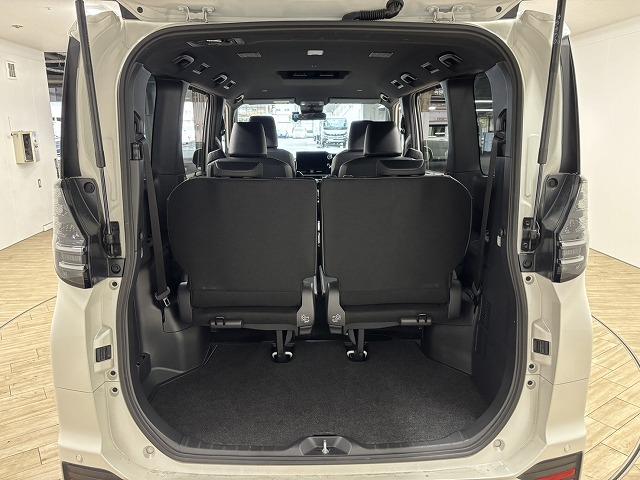 ヴォクシー S-Z 純正10インチナビ/CD・DVD/地デジ/バックカメラ/ETC2.0/追従クルコン/レーンキープアシスト/シートヒーター/LEDヘッドライト/オートハイビーム/両側電動スライド/Wエアコン/(45枚目)