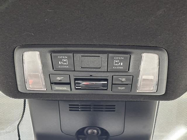 ヴォクシー S-Z 純正10インチナビ/CD・DVD/地デジ/バックカメラ/ETC2.0/追従クルコン/レーンキープアシスト/シートヒーター/LEDヘッドライト/オートハイビーム/両側電動スライド/Wエアコン/(73枚目)