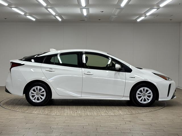 プリウス Ｓ　純正ナビ／地デジ／バックカメラ／追従クルコン／レーンキープアシスト／ＬＥＤヘッドライト／オートハイビーム／ＥＶモード／スマートキー／プッシュスタート／Ｂｌｕｅｔｏｏｔｈ／オートライト／オートエアコン（23枚目）