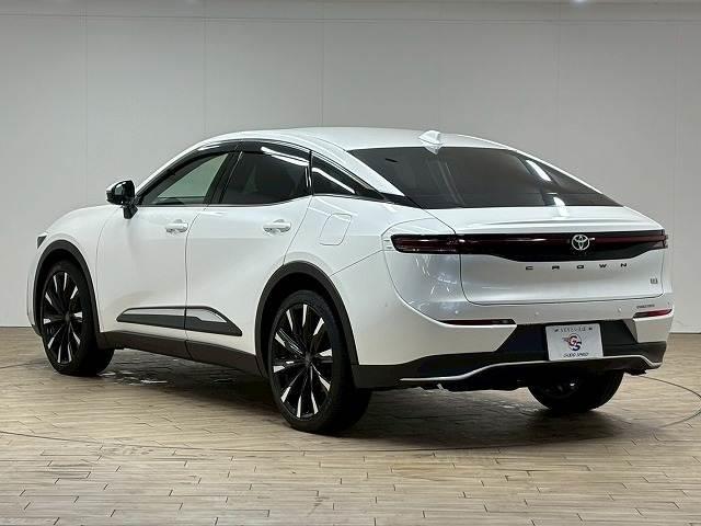 クラウンクロスオーバー ＲＳ　“Ａｄｖａｎｃｅｄ”　ワンオーナー／サンルーフ／デジタルインナーミラー／全周囲／１２．３インチナビ／トヨタチームメイト／追従クルコン／ＢＳＭ／パワーシート／シートベンチレーション／パワーバックドア／オートハイビーム／ＥＴＣ（17枚目）