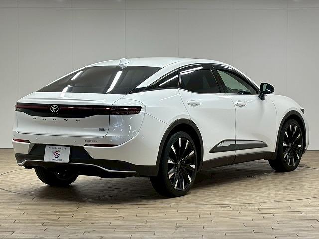 クラウンクロスオーバー ＲＳ　“Ａｄｖａｎｃｅｄ”　ワンオーナー／サンルーフ／デジタルインナーミラー／全周囲／１２．３インチナビ／トヨタチームメイト／追従クルコン／ＢＳＭ／パワーシート／シートベンチレーション／パワーバックドア／オートハイビーム／ＥＴＣ（28枚目）