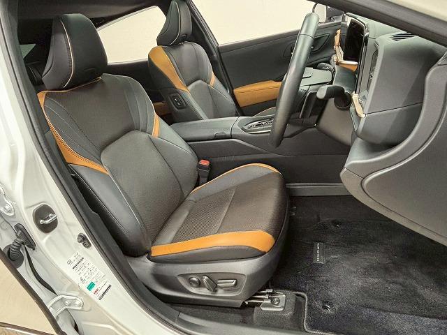 クラウンクロスオーバー ＲＳ　“Ａｄｖａｎｃｅｄ”　ワンオーナー／サンルーフ／デジタルインナーミラー／全周囲／１２．３インチナビ／トヨタチームメイト／追従クルコン／ＢＳＭ／パワーシート／シートベンチレーション／パワーバックドア／オートハイビーム／ＥＴＣ（42枚目）