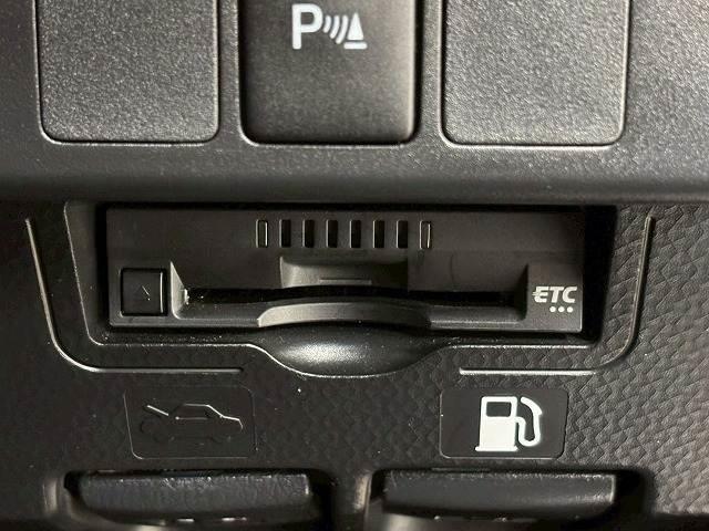 ルーミー カスタムＧ－Ｔ　純正９型Ｄオーディオ地デジ／ＡｐｐｌｅＣａｒＰｌａｙ／バックカメラ／両側電動／追従クルコン／シートヒーター／衝突軽減／アイドリングストップ／クリアランスソナー／ＥＴＣ／ＬＥＤヘッドライト／スマートキー（12枚目）