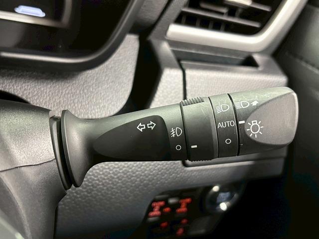 ルーミー カスタムＧ－Ｔ　純正９型Ｄオーディオ地デジ／ＡｐｐｌｅＣａｒＰｌａｙ／バックカメラ／両側電動／追従クルコン／シートヒーター／衝突軽減／アイドリングストップ／クリアランスソナー／ＥＴＣ／ＬＥＤヘッドライト／スマートキー（52枚目）