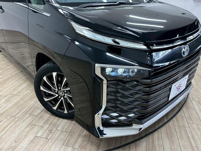 ヴォクシー Ｓ－Ｚ　純正１０．５インチナビ／１４インチ後席フリップダウンモニター／３眼ＬＥＤヘッドライト／アドバンストドライブ／追従クルコン／レーンキープアシスト／シートヒーター／ＣＤ・ＤＶＤ／バックカメラ（33枚目）