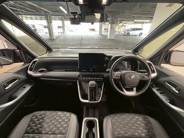 ヴォクシー Ｓ－Ｚ　純正１０．５インチナビ／１４インチ後席フリップダウンモニター／３眼ＬＥＤヘッドライト／アドバンストドライブ／追従クルコン／レーンキープアシスト／シートヒーター／ＣＤ・ＤＶＤ／バックカメラ（41枚目）