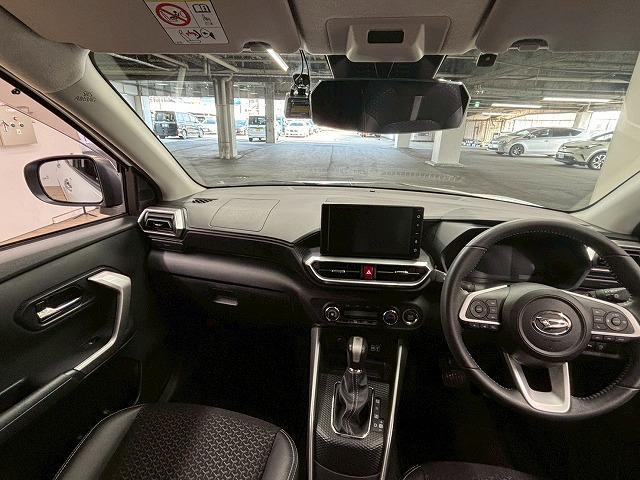 ロッキー プレミアム　純正９型Ｄオーディオ／地デジ／全方位カメラ／パワフルスタイル／追従クルコン／レーンキープアシスト／衝突軽減／クリアランスソナー／アイドリングストップ／シートヒーター／ＥＴＣ／スマートキー（23枚目）