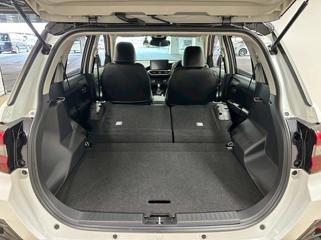 ロッキー プレミアム　純正９型Ｄオーディオ／地デジ／全方位カメラ／パワフルスタイル／追従クルコン／レーンキープアシスト／衝突軽減／クリアランスソナー／アイドリングストップ／シートヒーター／ＥＴＣ／スマートキー（27枚目）