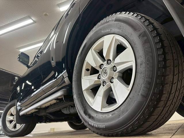 ランドクルーザープラド ＴＸ　Ｌパッケージ　７人乗り／サンルーフ／９型ナビ地デジ／バックカメラ／革シート／追従クルコン／パワーシート／シートベンチレーション／オートハイビーム／ＬＥＤヘッドライト／ＥＴＣ／スマートキー／オートエアコン（19枚目）