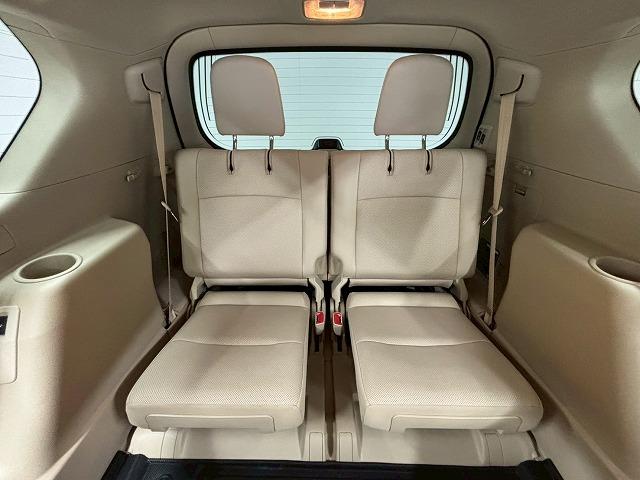 ランドクルーザープラド ＴＸ　Ｌパッケージ　７人乗り／サンルーフ／９型ナビ地デジ／バックカメラ／革シート／追従クルコン／パワーシート／シートベンチレーション／オートハイビーム／ＬＥＤヘッドライト／ＥＴＣ／スマートキー／オートエアコン（42枚目）