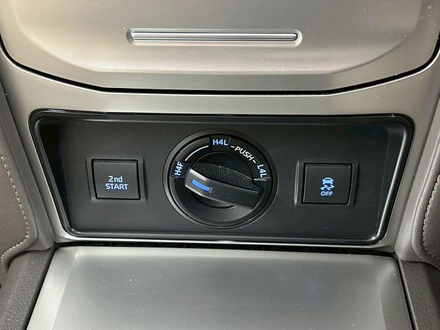 ランドクルーザープラド ＴＸ　Ｌパッケージ　７人乗り／サンルーフ／９型ナビ地デジ／バックカメラ／革シート／追従クルコン／パワーシート／シートベンチレーション／オートハイビーム／ＬＥＤヘッドライト／ＥＴＣ／スマートキー／オートエアコン（63枚目）