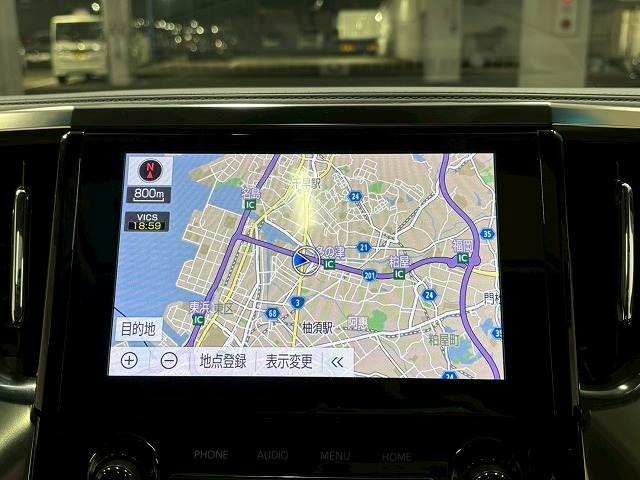 アルファード Ｓ“Ｃ　パッケージ”　サンルーフ／１２．１型フリップダウン／デジタルミラー／純正９型ナビ地デジ／ＣＤ・ＤＶＤ／バックカメラ／黒革／シートベンチレーション／両側電動／パワーバックドア／追従クルコン／ＢＳＭ／オートハイビーム（3枚目）