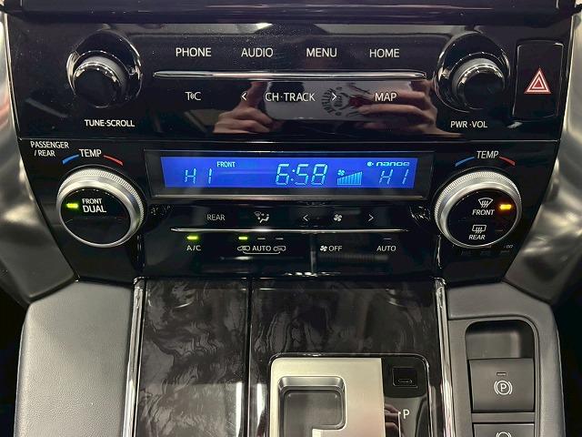 アルファード Ｓ“Ｃ　パッケージ”　サンルーフ／１２．１型フリップダウン／デジタルミラー／純正９型ナビ地デジ／ＣＤ・ＤＶＤ／バックカメラ／黒革／シートベンチレーション／両側電動／パワーバックドア／追従クルコン／ＢＳＭ／オートハイビーム（65枚目）