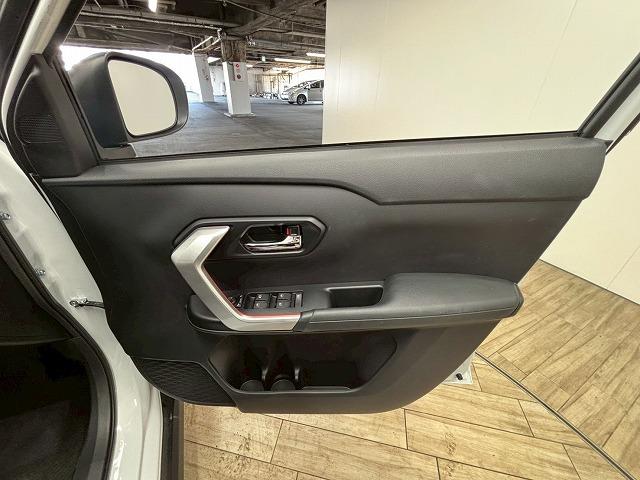 ライズ Ｚ　追従クルコン／レーンキープアシスト／電動パーキングブレーキ／シートヒーター／メモリナビ／バックカメラ／衝突軽減／クリアランスソナー／アイドリングストップ／ＬＥＤヘッドライト／オートハイビーム／ＥＴＣ（37枚目）