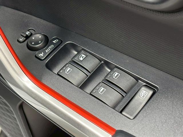 ライズ Ｚ　追従クルコン／レーンキープアシスト／電動パーキングブレーキ／シートヒーター／メモリナビ／バックカメラ／衝突軽減／クリアランスソナー／アイドリングストップ／ＬＥＤヘッドライト／オートハイビーム／ＥＴＣ（38枚目）