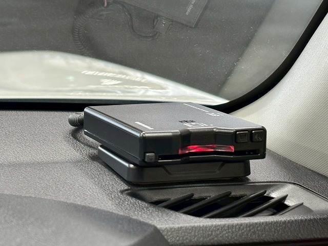 ライズ Ｚ　追従クルコン／レーンキープアシスト／電動パーキングブレーキ／シートヒーター／メモリナビ／バックカメラ／衝突軽減／クリアランスソナー／アイドリングストップ／ＬＥＤヘッドライト／オートハイビーム／ＥＴＣ（12枚目）