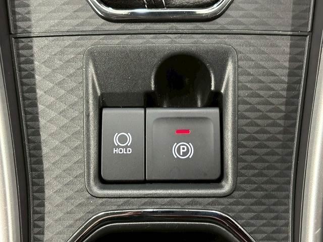 ライズ Ｚ　追従クルコン／レーンキープアシスト／電動パーキングブレーキ／シートヒーター／メモリナビ／バックカメラ／衝突軽減／クリアランスソナー／アイドリングストップ／ＬＥＤヘッドライト／オートハイビーム／ＥＴＣ（11枚目）