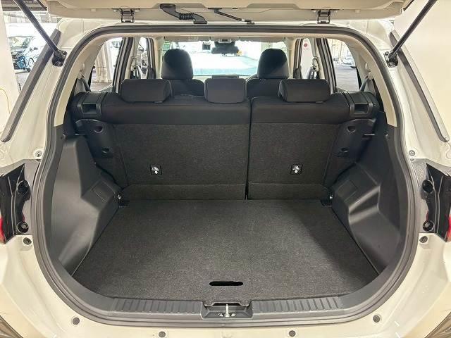 ライズ Ｚ　追従クルコン／レーンキープアシスト／電動パーキングブレーキ／シートヒーター／メモリナビ／バックカメラ／衝突軽減／クリアランスソナー／アイドリングストップ／ＬＥＤヘッドライト／オートハイビーム／ＥＴＣ（13枚目）