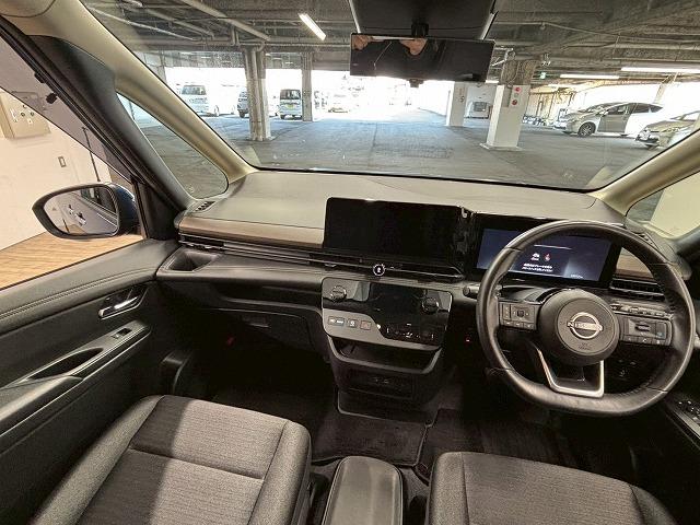 セレナ ｅ－パワー　ハイウェイスターＶ　純正１２．３インチナビ／プロパイロット／アラウンドビューモニター／パーキングアシスト／デジタルインナーミラー／ＥＴＣ／ＬＥＤヘッドライト／両側電動スライド／スマートキー（43枚目）