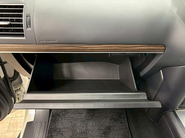 トヨタ&nbsp;ランドクルーザープラドの画像35
