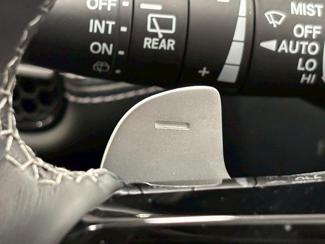 ＺＲ－Ｖ ｅ：ＨＥＶ　Ｚ　本革シート／ＢＯＳＥサウンド／全周囲／ワイヤレス充電／純正９型ナビ／追従クルコン／レーンキープアシスト／パワーバックドア／パワーシート／シートヒーター／ステアリングヒーター／ＢＳＭ／ＥＴＣ（52枚目）