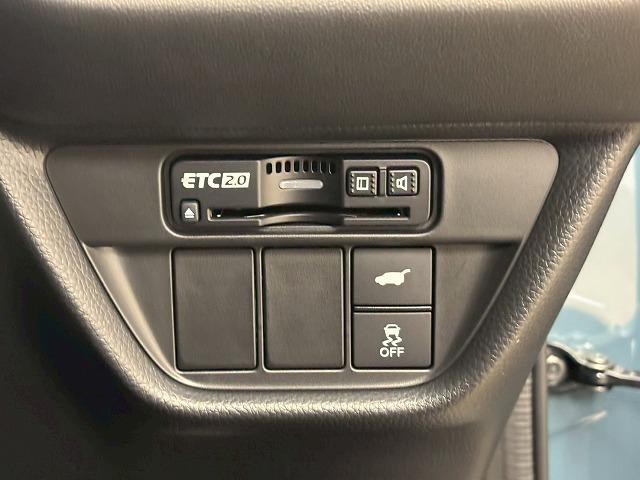 ＺＲ－Ｖ ｅ：ＨＥＶ　Ｚ　本革シート／ＢＯＳＥサウンド／全周囲／ワイヤレス充電／純正９型ナビ／追従クルコン／レーンキープアシスト／パワーバックドア／パワーシート／シートヒーター／ステアリングヒーター／ＢＳＭ／ＥＴＣ（60枚目）