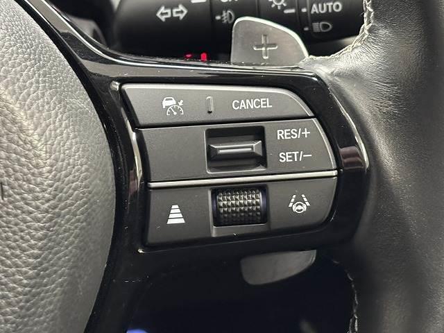 ＺＲ－Ｖ ｅ：ＨＥＶ　Ｚ　Ｗｅｄｓ　レオニス１９インチＡＷ／車高調（純正サス有）／ＢＯＳＥ／黒革／純正９型ナビ／全周囲／追従クルコン／パワーバックドア／レーンキープパワーシート／シートヒーター／シートメモリー／ＥＴＣ２．０（8枚目）