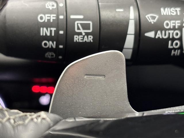 ＺＲ－Ｖ ｅ：ＨＥＶ　Ｚ　Ｗｅｄｓ　レオニス１９インチＡＷ／車高調（純正サス有）／ＢＯＳＥ／黒革／純正９型ナビ／全周囲／追従クルコン／パワーバックドア／レーンキープパワーシート／シートヒーター／シートメモリー／ＥＴＣ２．０（53枚目）