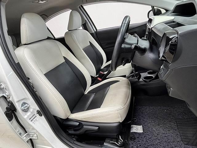 アクア Gソフトレザーセレクション 純正ナビ/バックカメラ/白革/トヨタセーフティ/地デジ/クルーズコントロール/レーンキープアシスト/シートヒーター/LEDヘッドライト/オートハイビーム/スマートキー/プッシュスタート(5枚目)