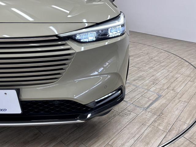 ヴェゼル e:HEV Z 全周囲/プレミアムオーディオ/9インチナビ/ワンオーナー/衝突軽減ブレーキ/追従クルコン/レーンキープアシスト/パワーバックドア/クリアランスソナー/シートヒーター/BSM/ETC/LEDヘッドライト(29枚目)