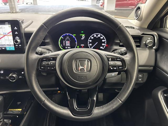 ヴェゼル e:HEV Z 全周囲/プレミアムオーディオ/9インチナビ/ワンオーナー/衝突軽減ブレーキ/追従クルコン/レーンキープアシスト/パワーバックドア/クリアランスソナー/シートヒーター/BSM/ETC/LEDヘッドライト(42枚目)